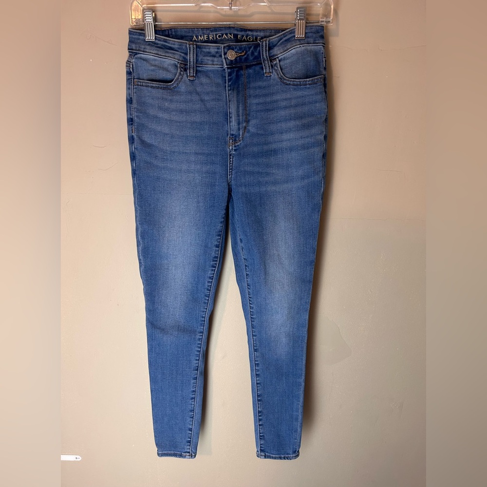American Eagle Super High-Rise Jegging Medium Wash Skinny Jean Size 4 S - Picture 2 of 16